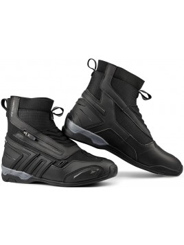 BOTAS SEVENTY DEGREES...